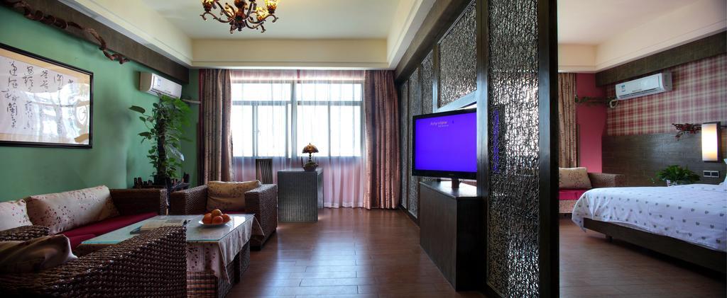 Forest City Resort Hotel Haikou  Room photo
